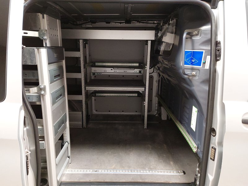 Mercedes-Benz Vito 116 CDI automatik • AHK — 11