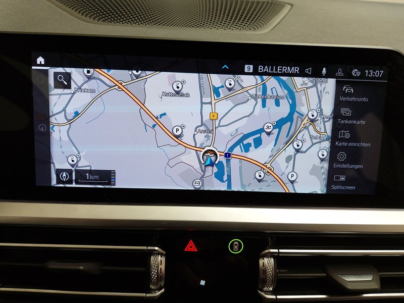 BMW 320e Touring automatik • ACC • LED — 19