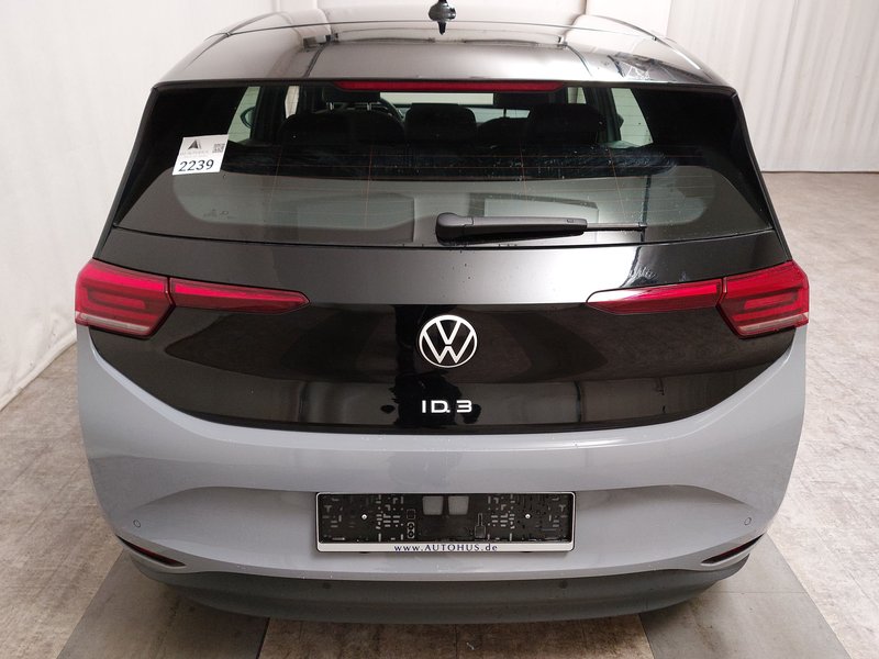 Volkswagen ID.3 Pro Performance • Full LED — 14