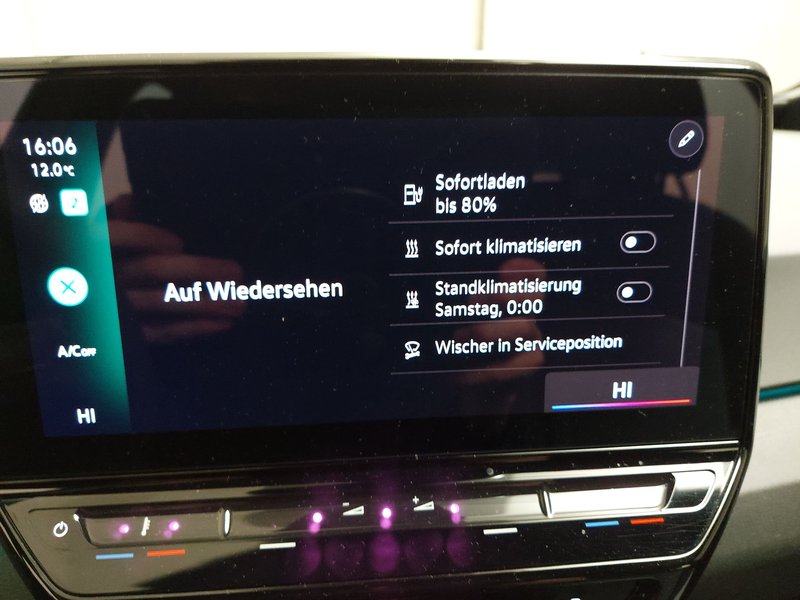 Volkswagen ID.3 Pro Performance • Full LED — 19