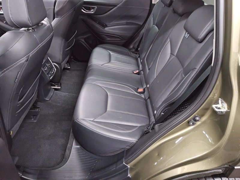 Subaru Forester 2.0 Platinum automatik • ACC • AHK — 13