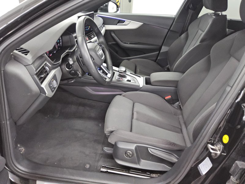 Audi A4 Avant 40 TDI automatik S line • ACC • el. peta vrata — 9