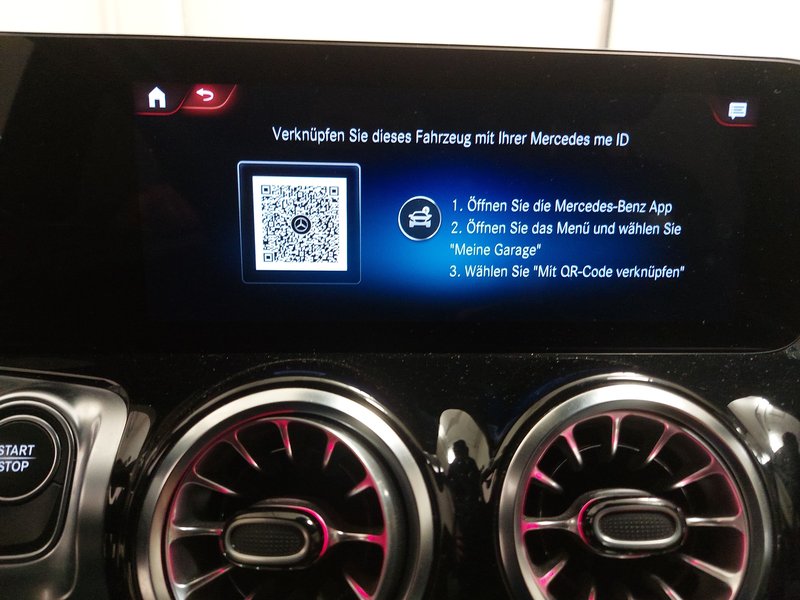 Mercedes-Benz EQB 300 Progressive • ACC • 360° kamera — 19