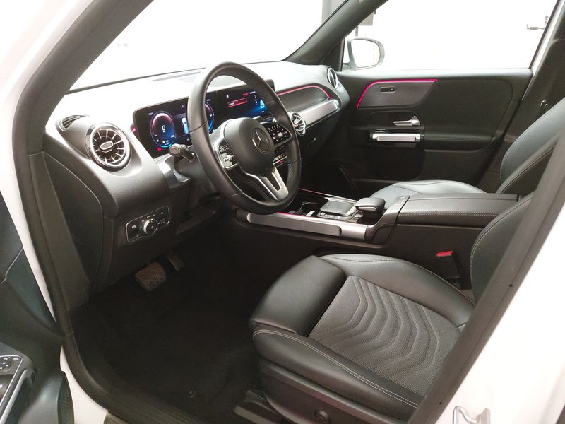 Mercedes-Benz EQB 300 Progressive • ACC • 360° kamera — 6