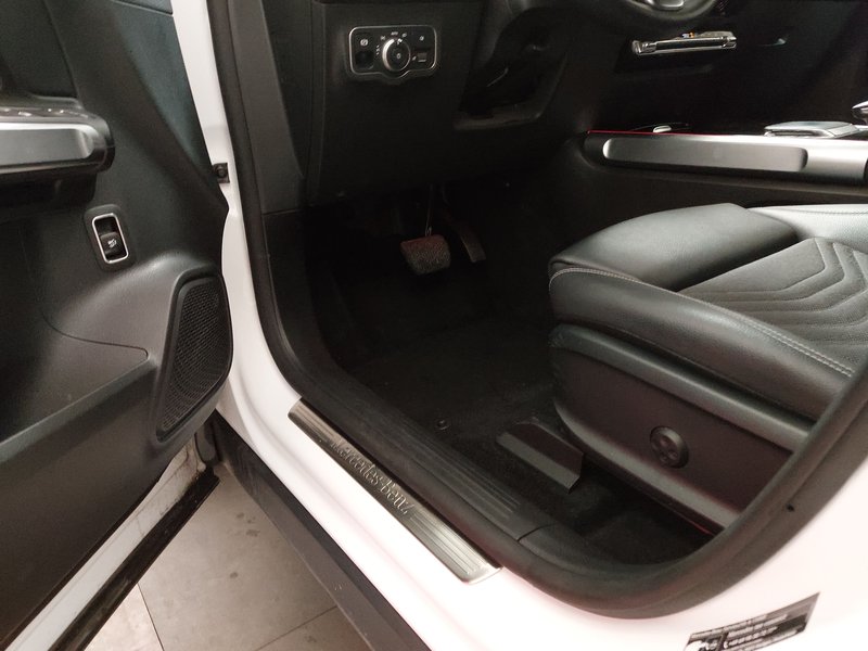 Mercedes-Benz EQB 300 Progressive • ACC • 360° kamera — 7