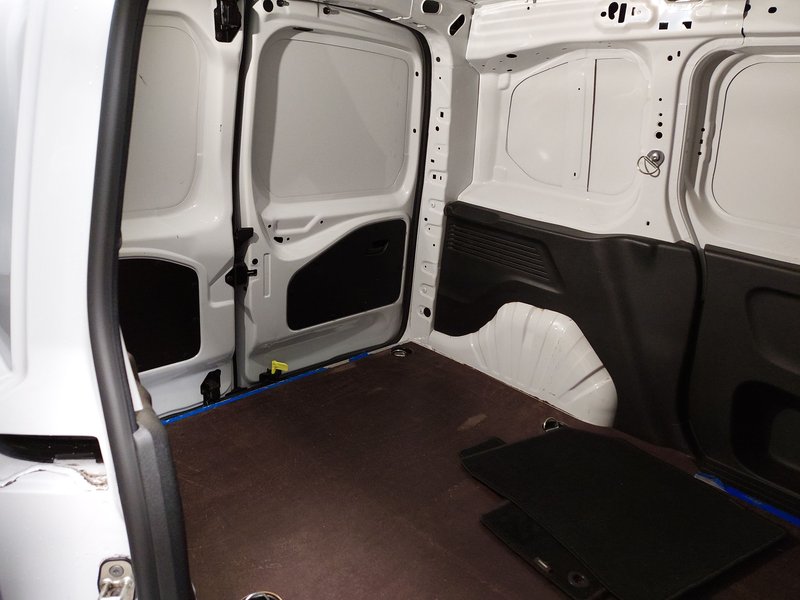 Opel Combo Cargo 1.5 D • tempomat • senzori za parkiranje — 12