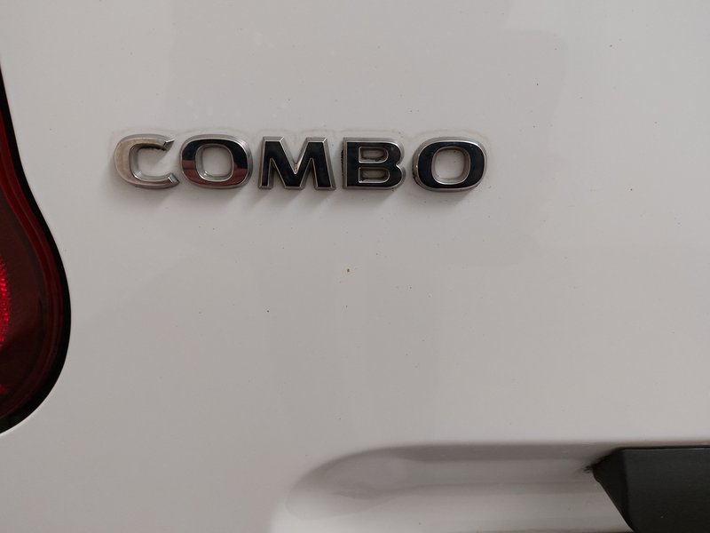 Opel Combo Cargo 1.5 D • tempomat • senzori za parkiranje — 21