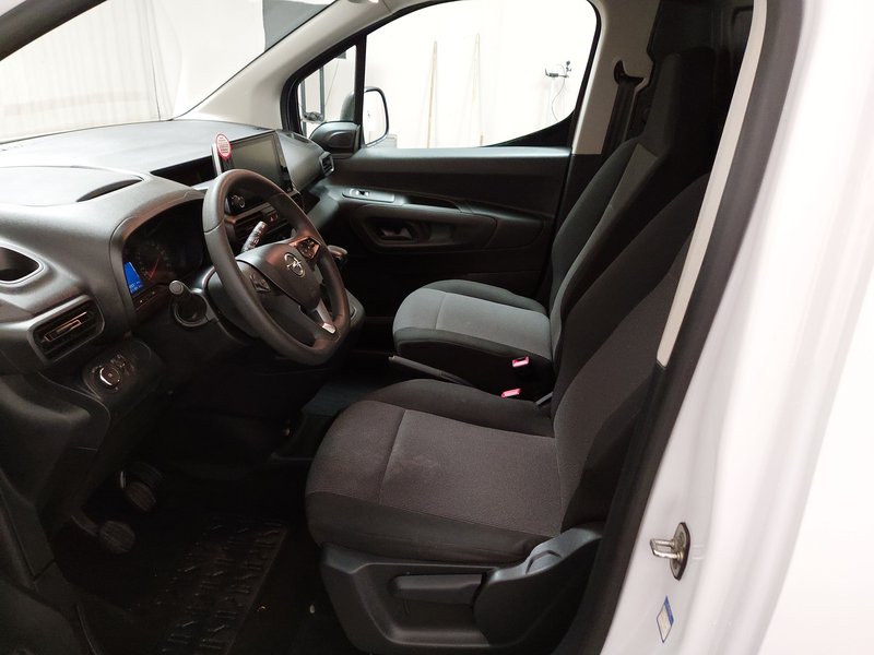 Opel Combo Cargo 1.5 D • tempomat • senzori za parkiranje — 6
