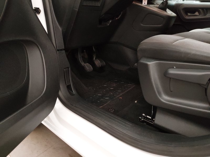 Opel Combo Cargo 1.5 D • tempomat • senzori za parkiranje — 7