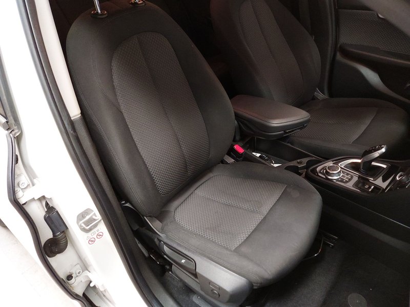 BMW 216 Gran Tourer automatik • AHK • navigacija — 10