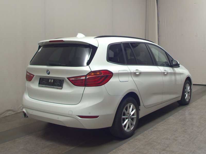 BMW 216 Gran Tourer automatik • AHK • navigacija — 4