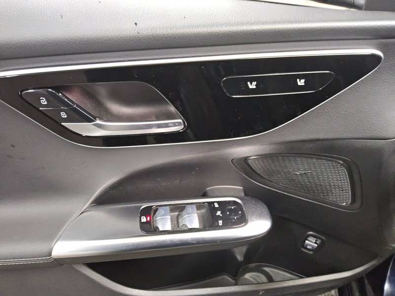 Mercedes-Benz C 220 d karavan automatik Avantgarde • kožni interijer • ACC — 10