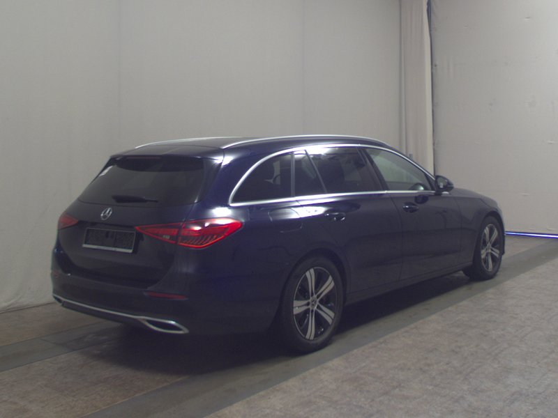 Mercedes-Benz C 220 d karavan automatik Avantgarde • kožni interijer • ACC — 4