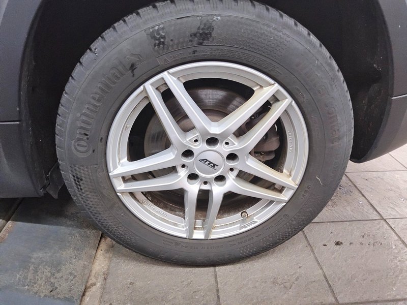 Mercedes-Benz GLB 250 automatik Progressive • ACC • LED — 11