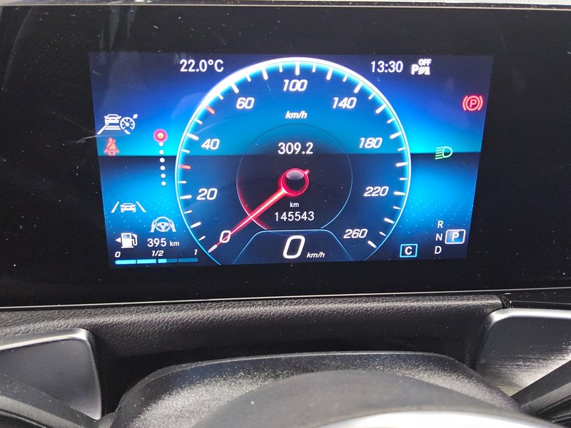 Mercedes-Benz GLB 250 automatik Progressive • ACC • LED — 8