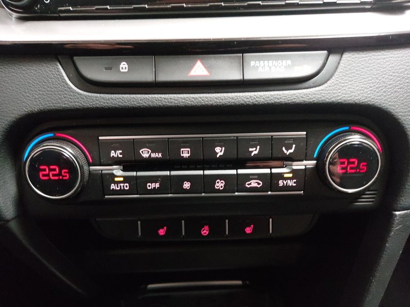 Kia cee'd Sportswagon 1.6 CRDI Vision automatik • ACC • LED — 19