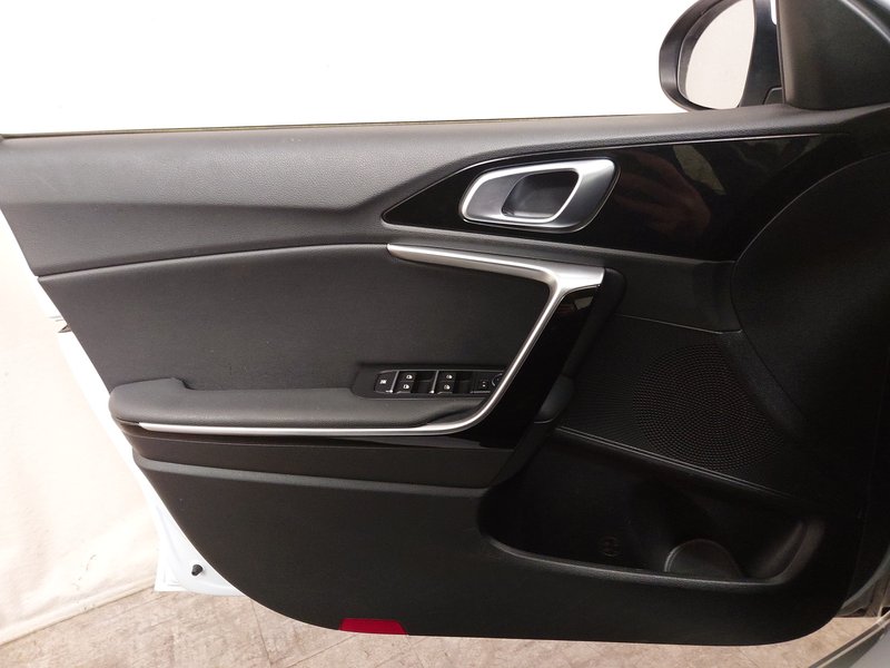 Kia cee'd Sportswagon 1.6 CRDI Vision automatik • ACC • LED — 5