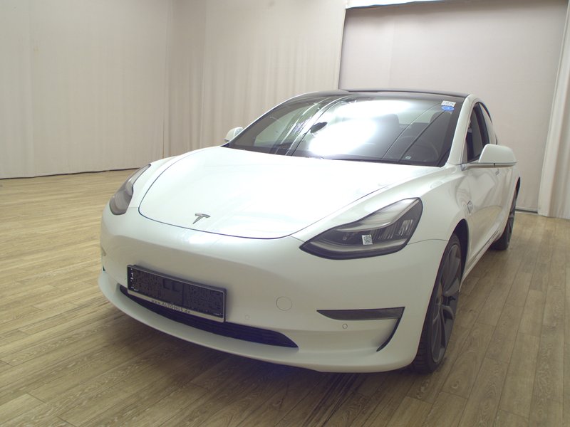Tesla Model 3 Performance AWD • ACC • Full LED — 2