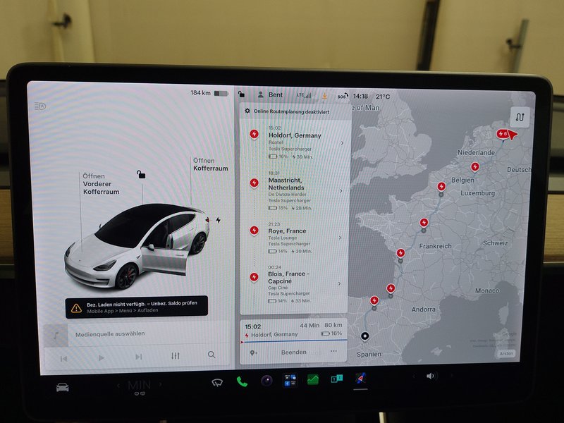 Tesla Model 3 Performance AWD • ACC • Full LED — 21