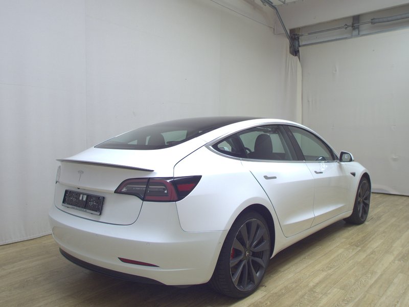 Tesla Model 3 Performance AWD • ACC • Full LED — 4