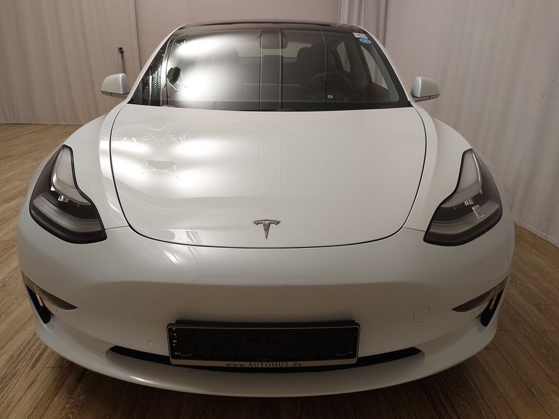 Tesla Model 3 Performance AWD • ACC • Full LED — 9