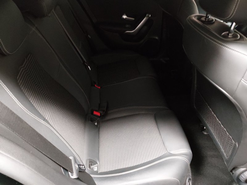 Mercedes-Benz CLA 200 d automatik Progressive • LED • navi — 12