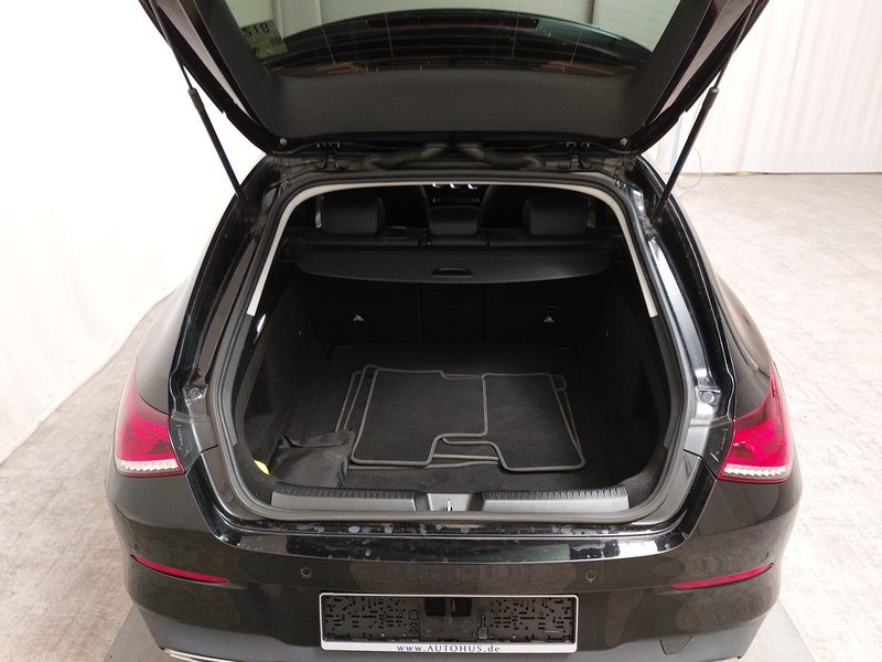 Mercedes-Benz CLA 200 d automatik Progressive • LED • navi — 15