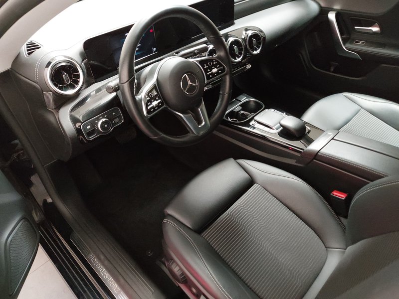 Mercedes-Benz CLA 200 d automatik Progressive • LED • navi — 6