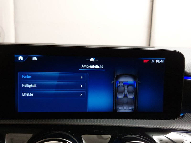 Mercedes-Benz A 200 d automatik Progressive • asistent parkiranja — 21