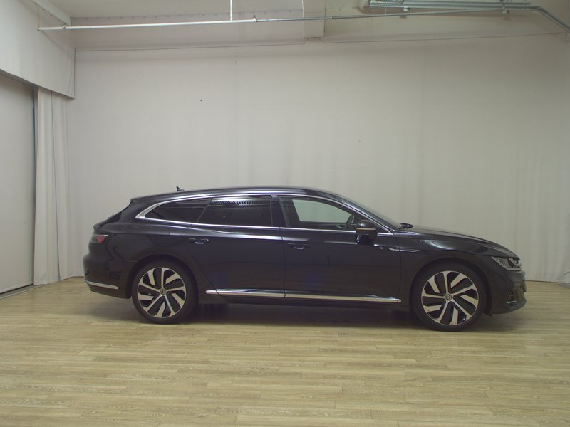 Volkswagen Arteon Shooting Brake 2.0 TDI automatik R-Line • ACC • Full LED