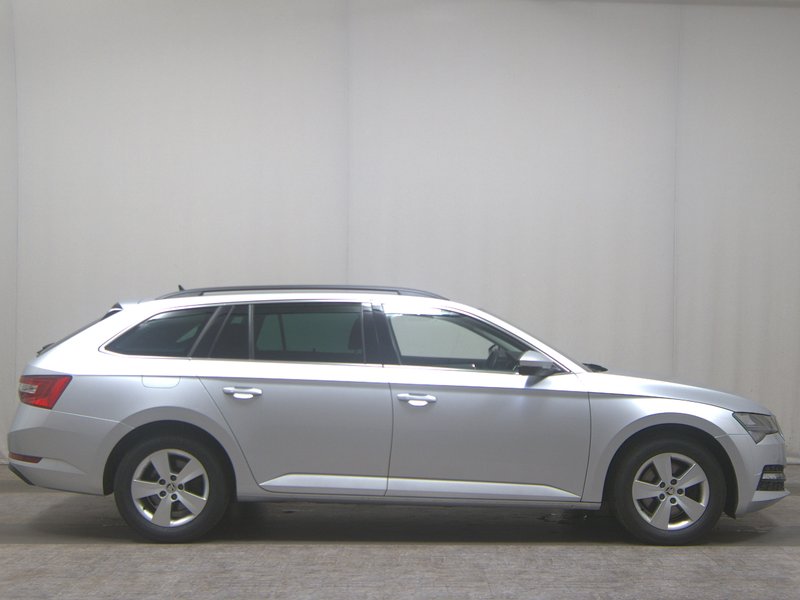 Škoda Superb Kombi 2.0 TDI automatik Ambition • ACC • električna vrata