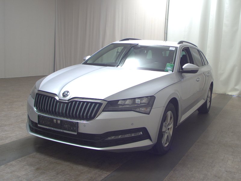 Škoda Superb Kombi 2.0 TDI automatik Ambition • ACC • električna vrata — 2