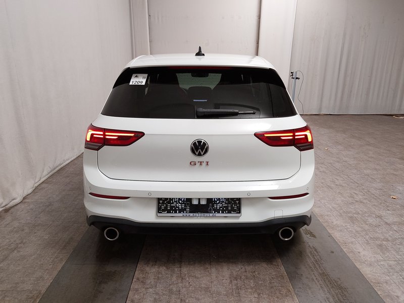Volkswagen Golf 8 2.0 TSI GTI automatik • ACC • Full LED — 14