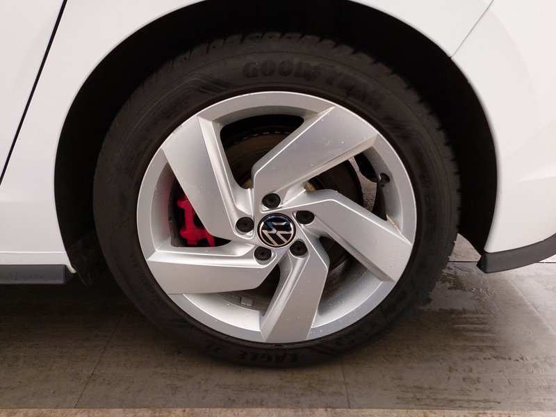 Volkswagen Golf 8 2.0 TSI GTI automatik • ACC • Full LED — 8