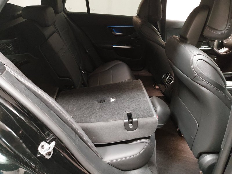 Mercedes-Benz C 220 d 4MATIC karavan automatik AMG Line • ACC — 11