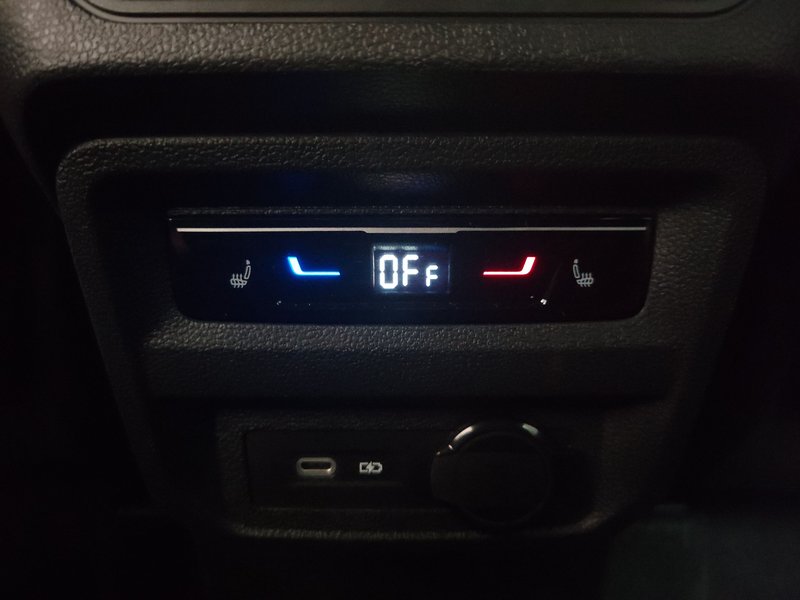 SEAT Tarraco 2.0 TDI automatik FR-Line • AHK • Full LED — 17