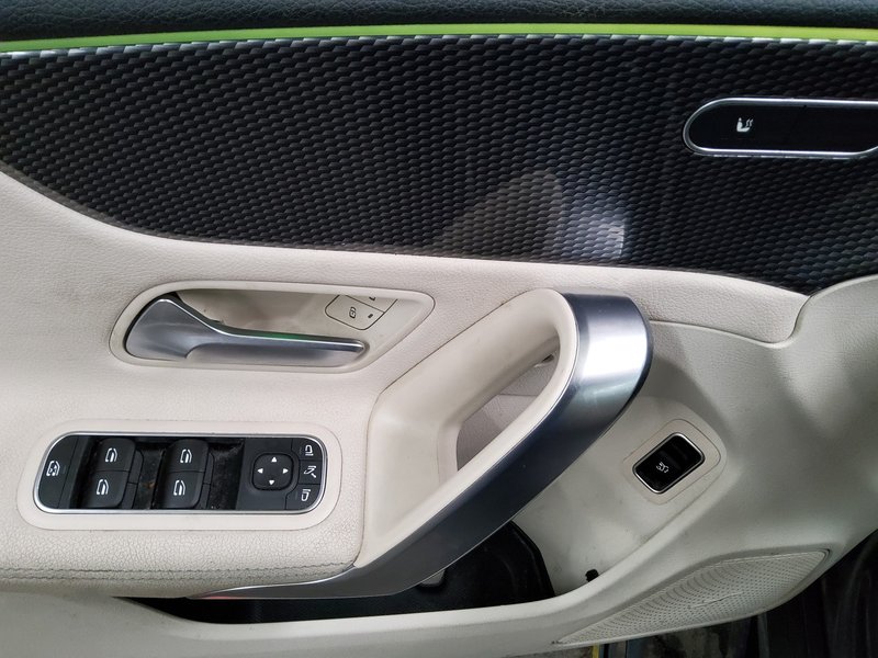 Mercedes-Benz CLA 200 d Shooting Brake automatik Progressive • ACC • LED — 10