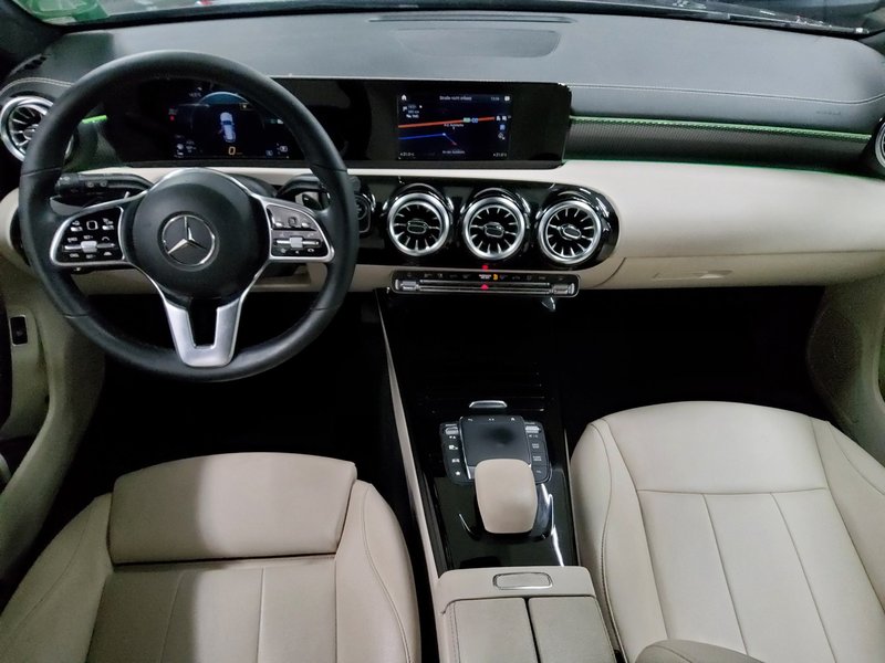 Mercedes-Benz CLA 200 d Shooting Brake automatik Progressive • ACC • LED — 5