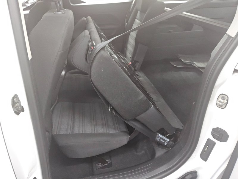 Opel Combo Life 1.5 D Edition • AHK • navigacija — 13