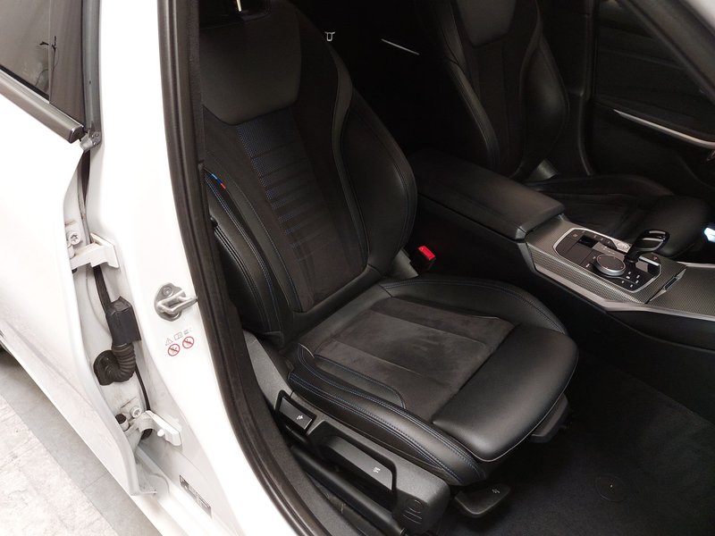 BMW 330e M Sport automatik • ACC • bežično punjenje — 10