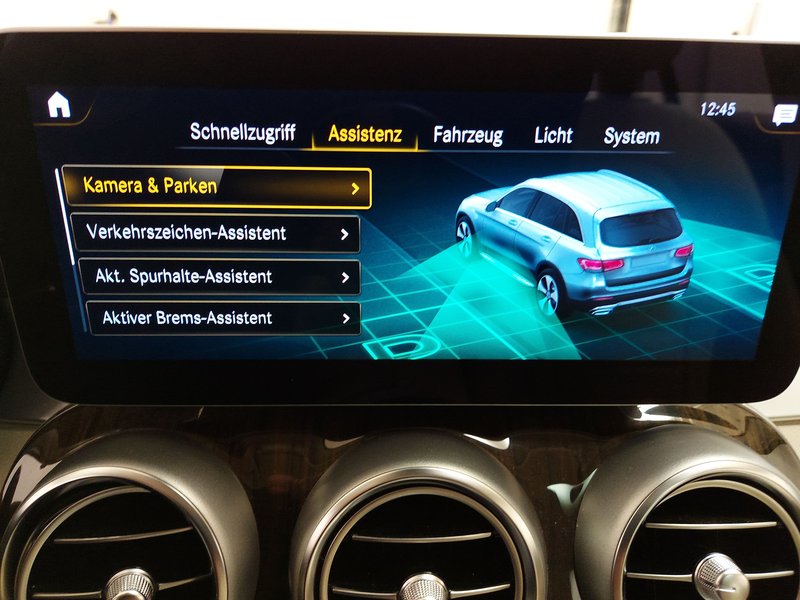 Mercedes-Benz GLC 220 d 4MATIC automatik • ACC • električna vrata prtljažnika — 23