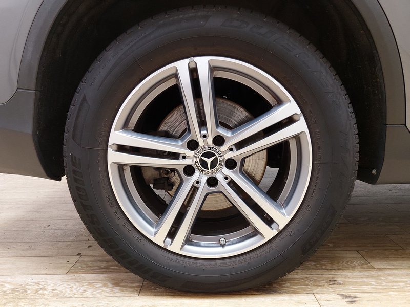 Mercedes-Benz GLC 220 d 4MATIC automatik • ACC • električna vrata prtljažnika — 8