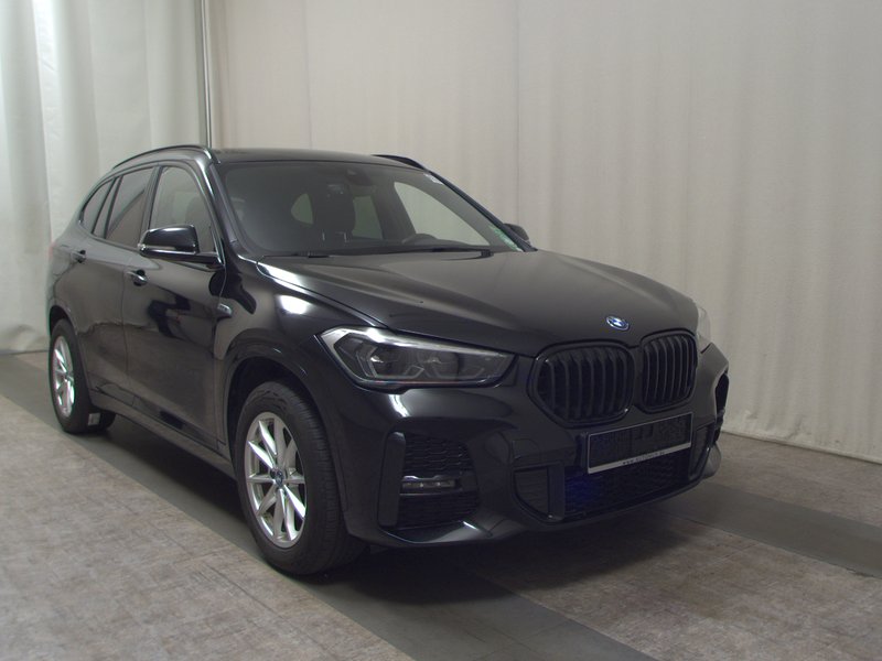 BMW X1 xDrive25e automatik M Sport • HUD • ACC — 3