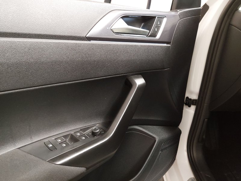 Volkswagen Polo 2.0 TSI automatik GTI — 5