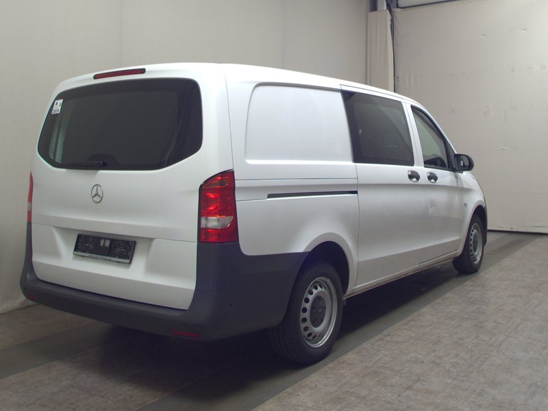 Mercedes-Benz Vito 114 CDI automatik • AHK • digitalni instrumenti — 4