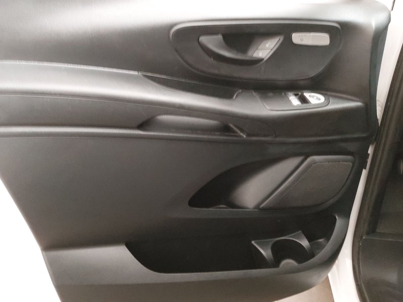Mercedes-Benz Vito 114 CDI automatik • AHK • digitalni instrumenti — 5