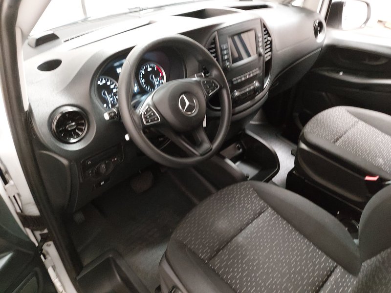 Mercedes-Benz Vito 114 CDI automatik • AHK • digitalni instrumenti — 6