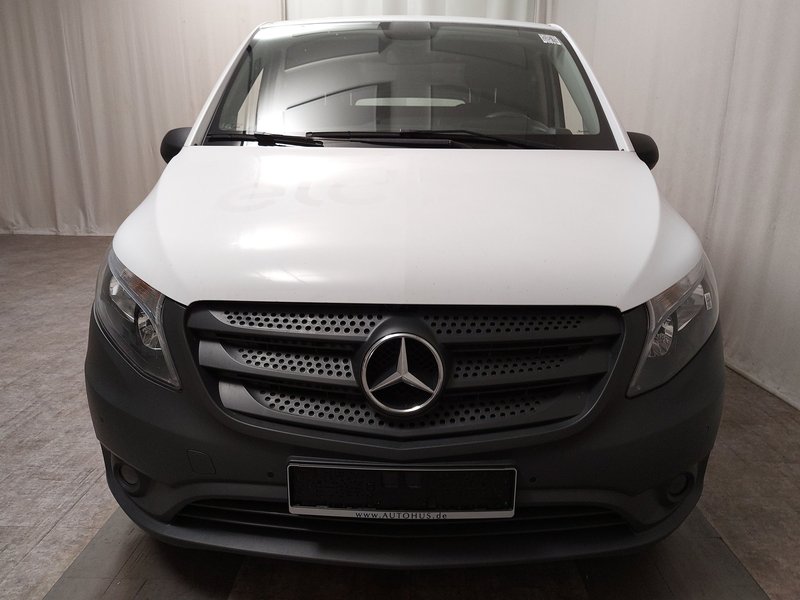 Mercedes-Benz Vito 114 CDI automatik • AHK • digitalni instrumenti — 9