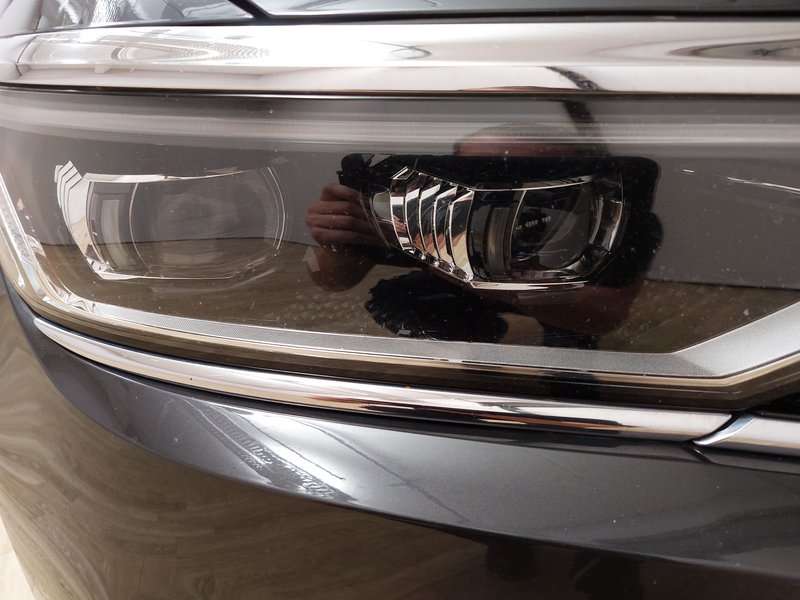 Volkswagen Passat Variant 2.0 TDI Business • 360° kamera • masaža — 16