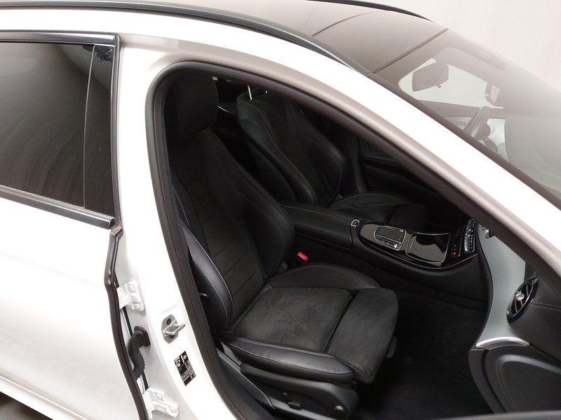 Mercedes-Benz E 220 d 4MATIC karavan automatik AMG Line • električna peta vrata — 10